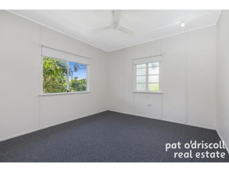 21 Berserker Street, Berserker QLD 4701